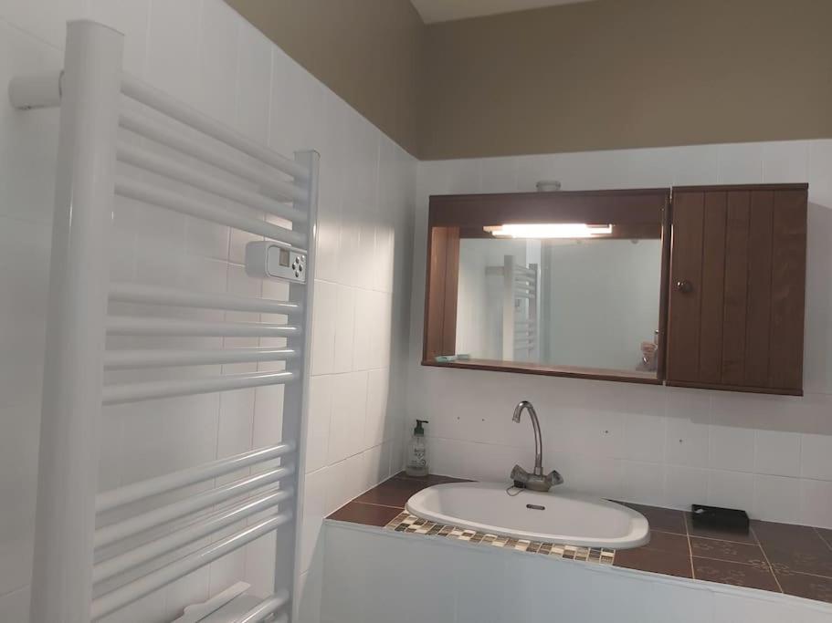 Superbe Appartement Au Coeur Des Cevennes 아베즈 외부 사진